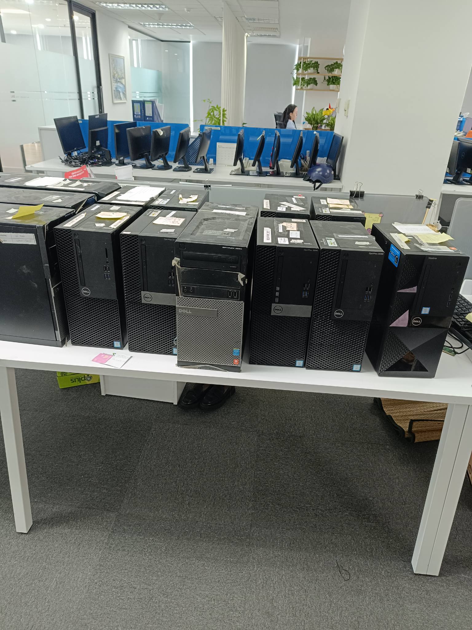 Thu mua máy tính tại Dĩ An