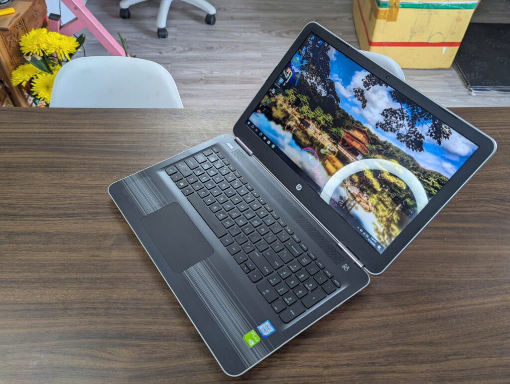 laptop cũ thuận giao