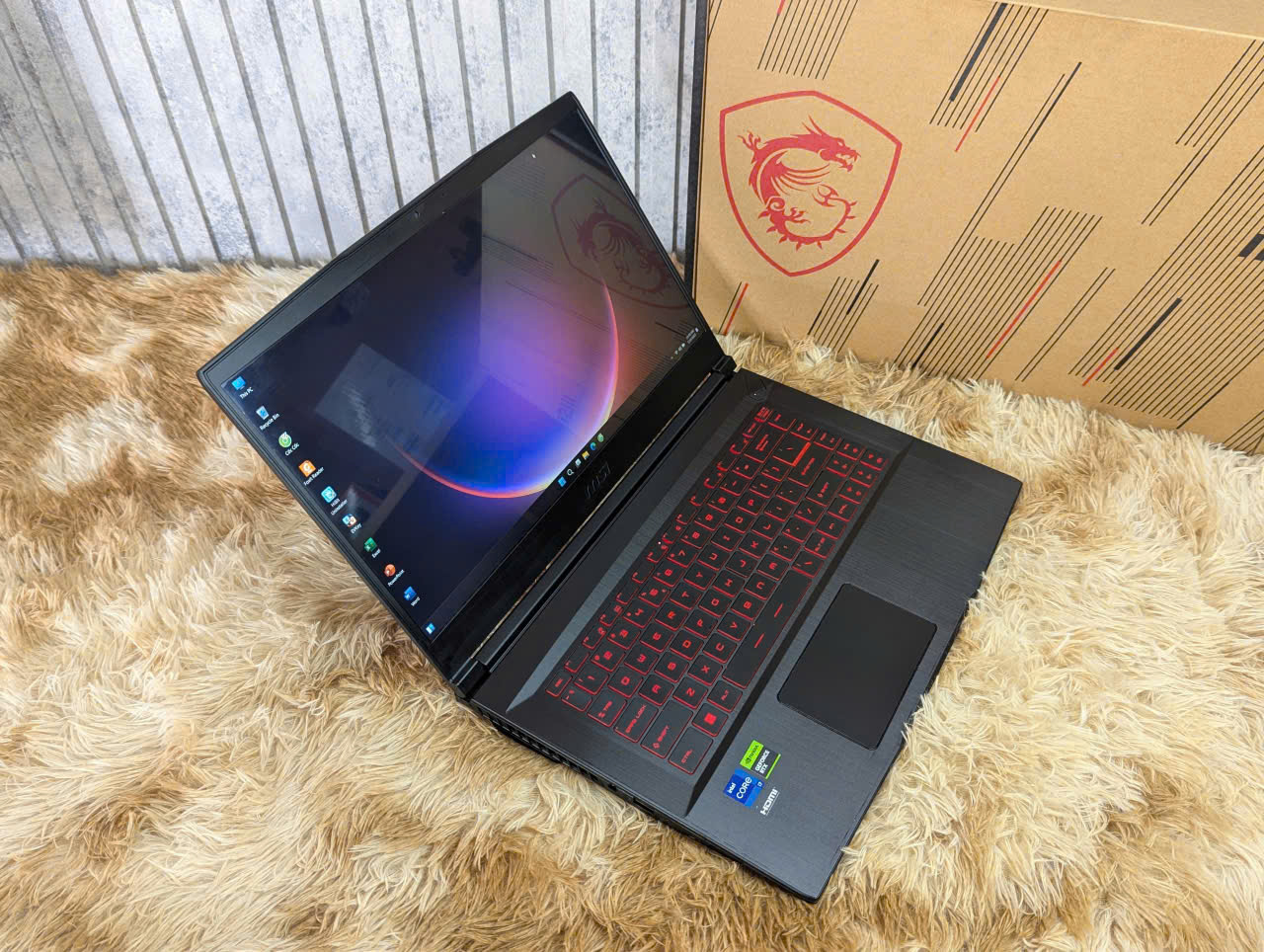 Laptop cũ Tân Đông Hiệp