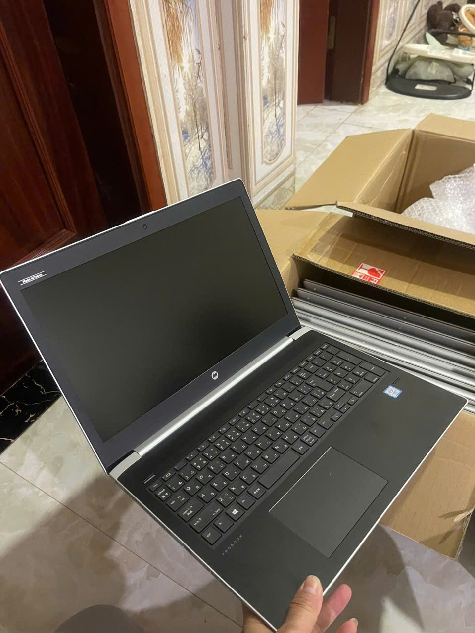 Cửa Hàng Thu Mua Laptop Cũ Dĩ An